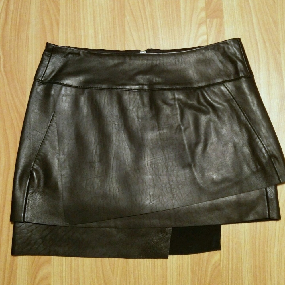 NWT Helmut Lang Petal Tiered Leather Skirt Sz.0 - Picture 3 of 6